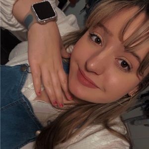 Meet your Posher, Jenna